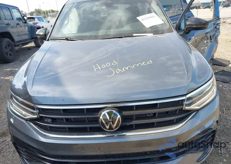 2024 Volkswagen Tiguan 2.0T Se R-Line Black из США, поврежденный, VIN 3VVCB7AX5RM210391